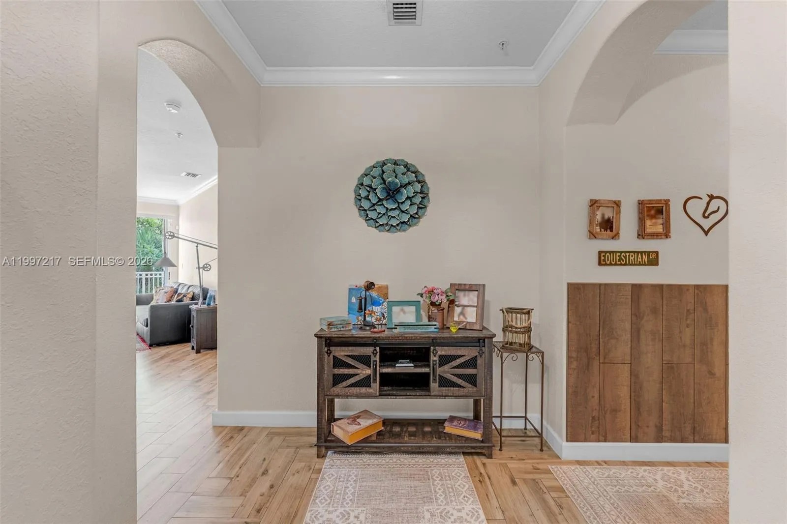 10012 Nw 7th St 206, Miami, Florida 33172, Miami, Florida 33172, 3 Bedrooms Bedrooms, ,2 BathroomsBathrooms,Residential,For Sale,10012 Nw 7th St 206, Miami, Florida 33172,A11997217