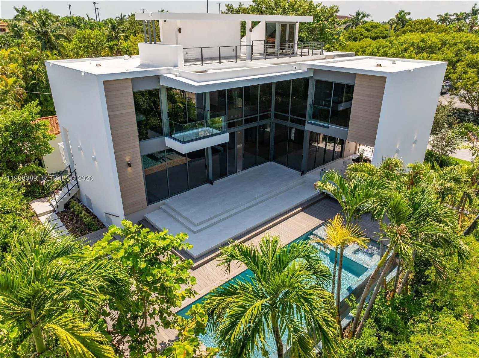 571 Glenridge Rd, Key Biscayne, Florida 33149, Key Biscayne, Florida 33149, 5 Bedrooms Bedrooms, ,7 BathroomsBathrooms,Residential,For Sale,571 Glenridge Rd, Key Biscayne, Florida 33149,A11998389