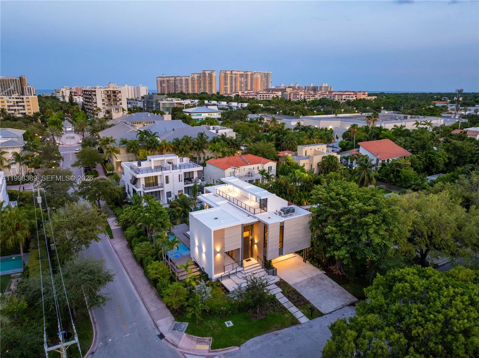 571 Glenridge Rd, Key Biscayne, Florida 33149, Key Biscayne, Florida 33149, 5 Bedrooms Bedrooms, ,7 BathroomsBathrooms,Residential,For Sale,571 Glenridge Rd, Key Biscayne, Florida 33149,A11998389