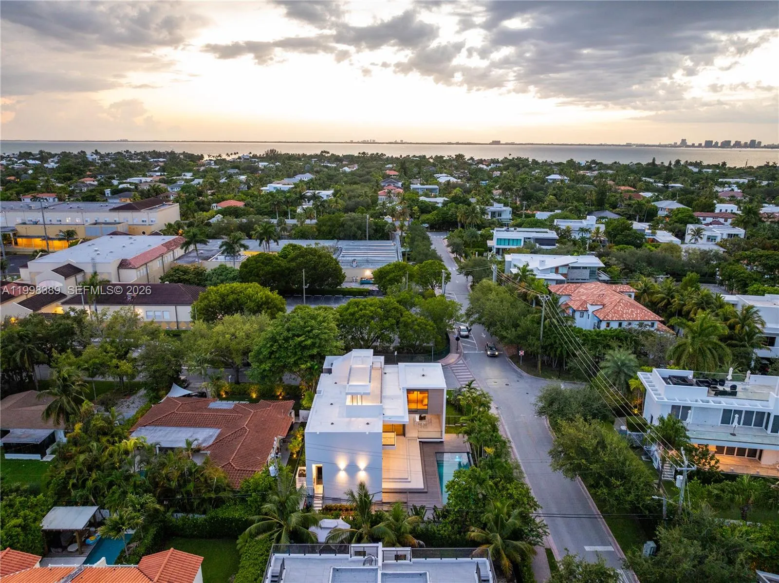 571 Glenridge Rd, Key Biscayne, Florida 33149, Key Biscayne, Florida 33149, 5 Bedrooms Bedrooms, ,7 BathroomsBathrooms,Residential,For Sale,571 Glenridge Rd, Key Biscayne, Florida 33149,A11998389