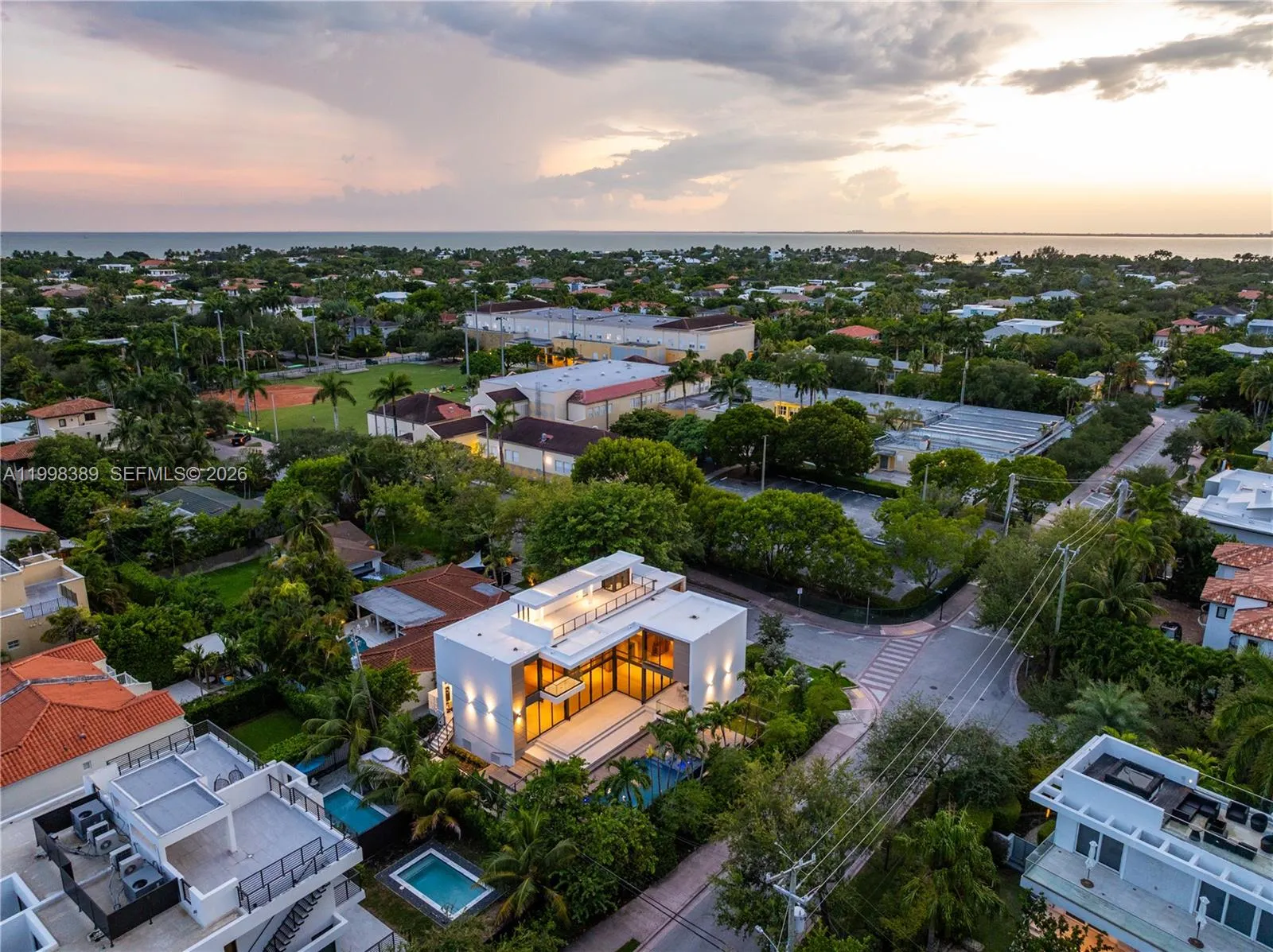 571 Glenridge Rd, Key Biscayne, Florida 33149, Key Biscayne, Florida 33149, 5 Bedrooms Bedrooms, ,7 BathroomsBathrooms,Residential,For Sale,571 Glenridge Rd, Key Biscayne, Florida 33149,A11998389