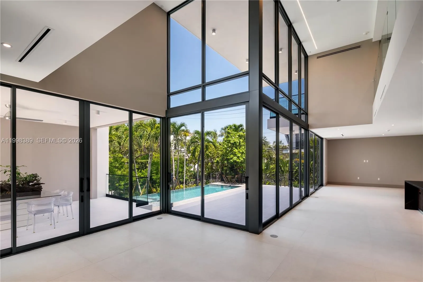 571 Glenridge Rd, Key Biscayne, Florida 33149, Key Biscayne, Florida 33149, 5 Bedrooms Bedrooms, ,7 BathroomsBathrooms,Residential,For Sale,571 Glenridge Rd, Key Biscayne, Florida 33149,A11998389