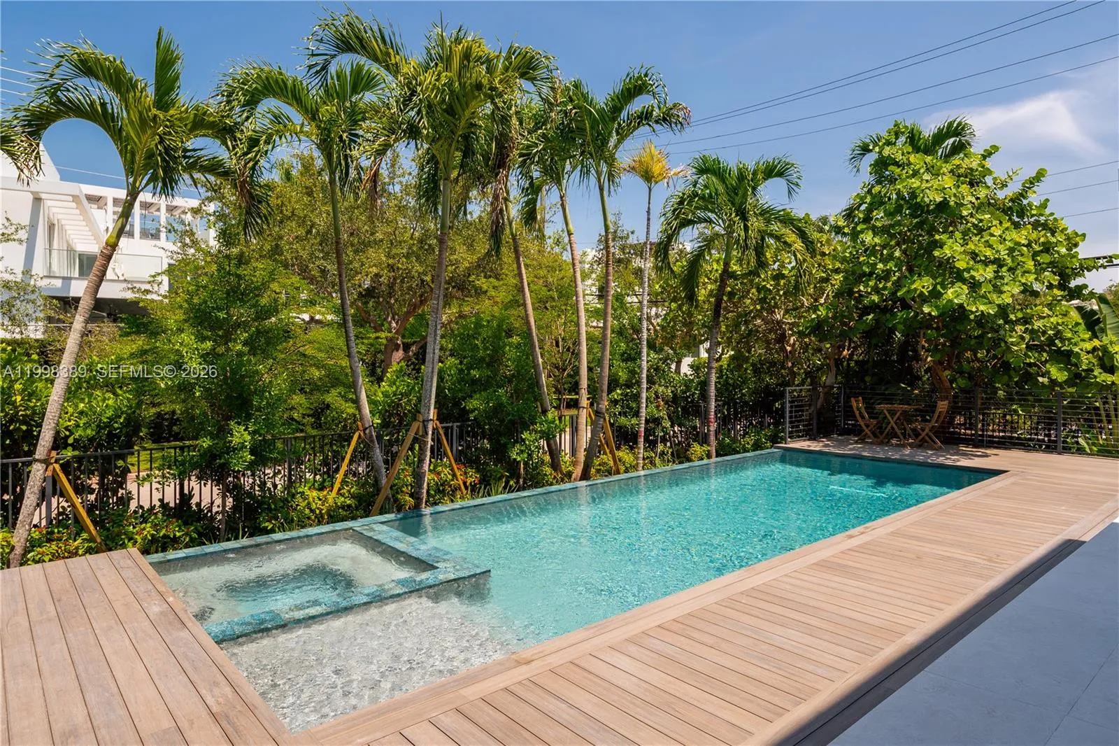 571 Glenridge Rd, Key Biscayne, Florida 33149, Key Biscayne, Florida 33149, 5 Bedrooms Bedrooms, ,7 BathroomsBathrooms,Residential,For Sale,571 Glenridge Rd, Key Biscayne, Florida 33149,A11998389