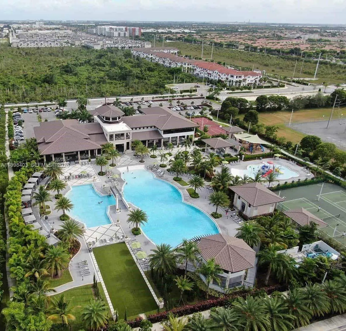 10620 Nw 88th St 204, Doral, Florida 33178, Doral, Florida 33178, 3 Bedrooms Bedrooms, ,2 BathroomsBathrooms,Residential Lease,For Rent,10620 Nw 88th St 204, Doral, Florida 33178,A11998403