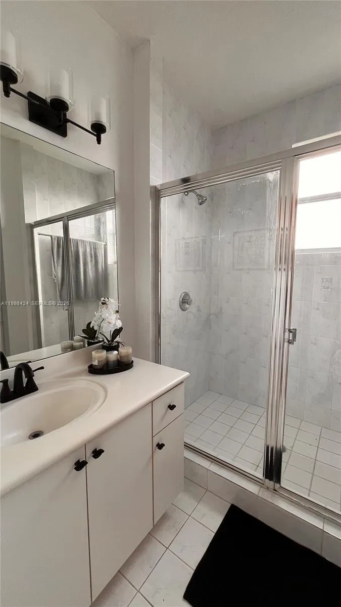 4943 Leeward Ln 3204, Dania Beach, Florida 33312, Dania Beach, Florida 33312, 3 Bedrooms Bedrooms, ,3 BathroomsBathrooms,Residential,For Sale,4943 Leeward Ln 3204, Dania Beach, Florida 33312,A11998424