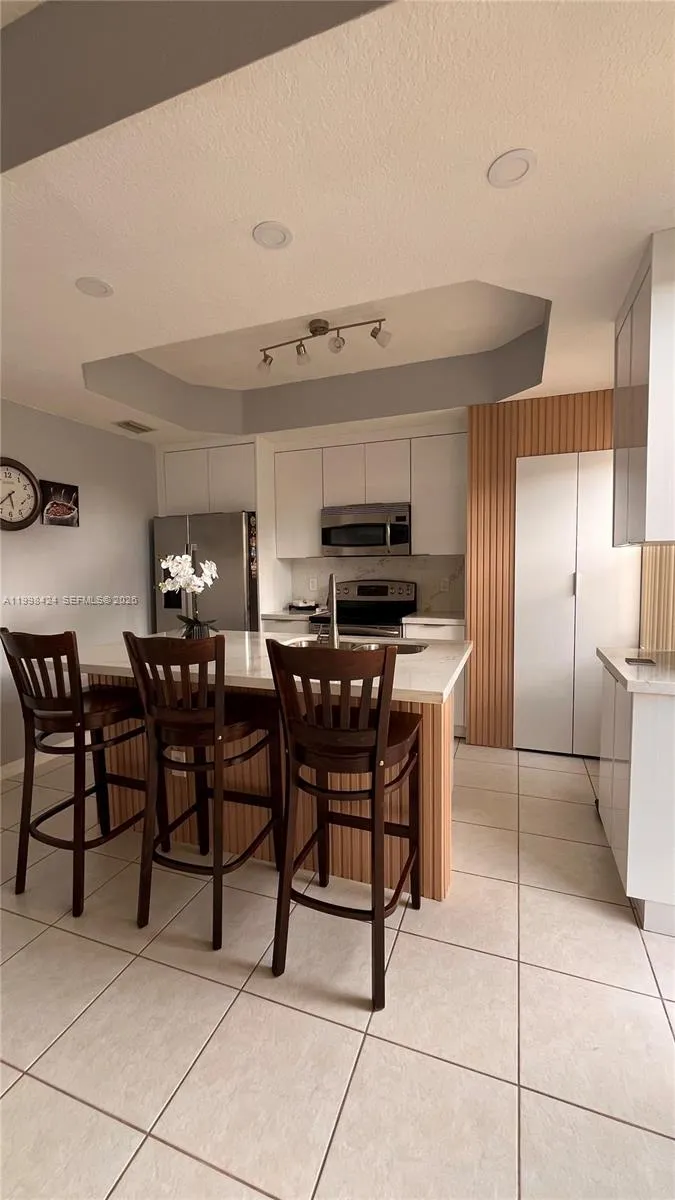 4943 Leeward Ln 3204, Dania Beach, Florida 33312, Dania Beach, Florida 33312, 3 Bedrooms Bedrooms, ,3 BathroomsBathrooms,Residential,For Sale,4943 Leeward Ln 3204, Dania Beach, Florida 33312,A11998424