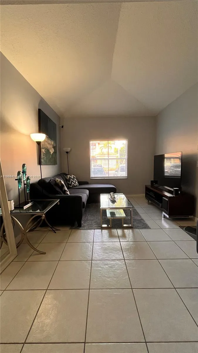 4943 Leeward Ln 3204, Dania Beach, Florida 33312, Dania Beach, Florida 33312, 3 Bedrooms Bedrooms, ,3 BathroomsBathrooms,Residential,For Sale,4943 Leeward Ln 3204, Dania Beach, Florida 33312,A11998424