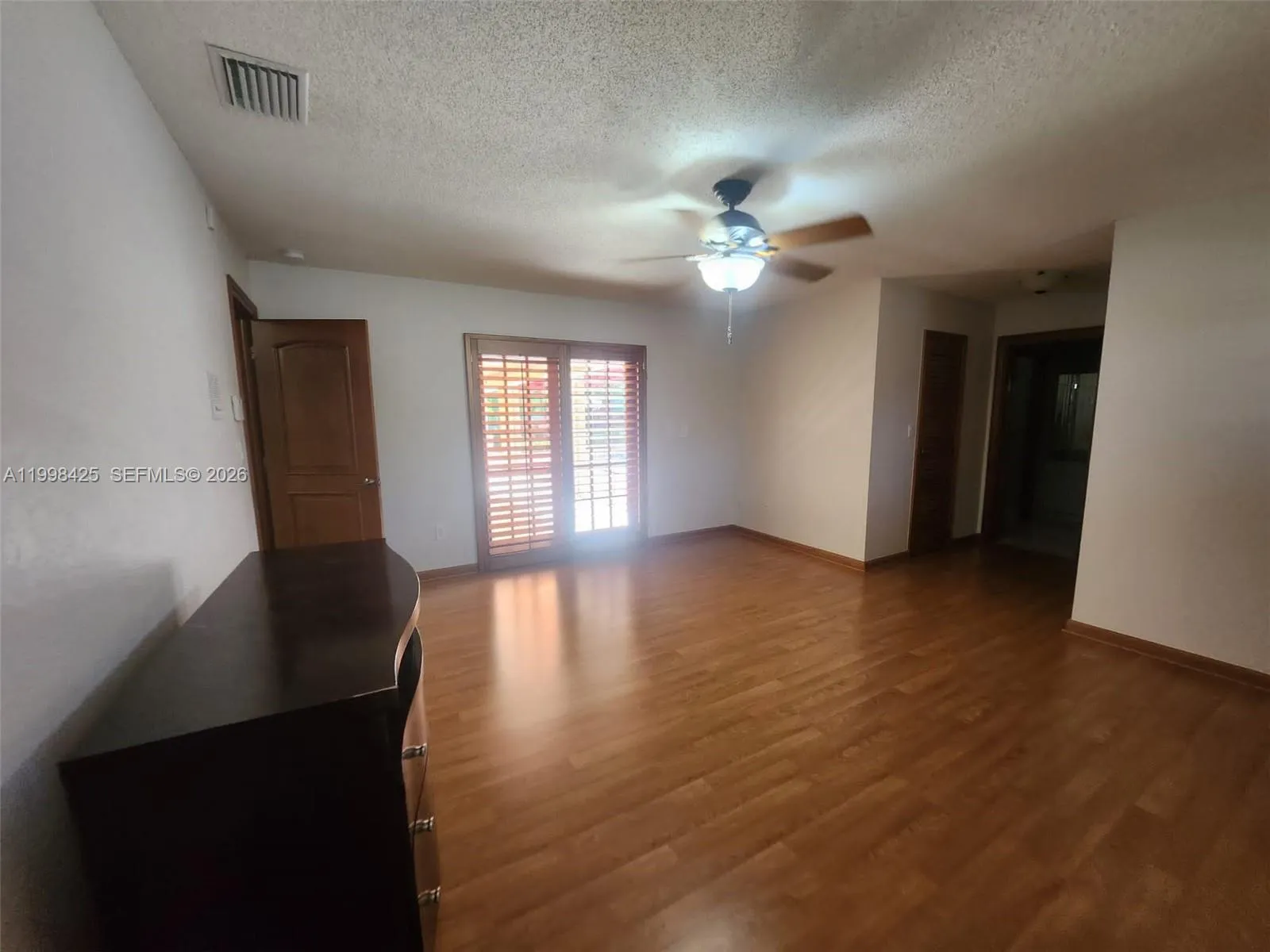 Miami, Florida 33165, Miami, Florida 33165, 4 Bedrooms Bedrooms, ,3 BathroomsBathrooms,Residential Lease,For Rent, Miami, Florida 33165,A11998425