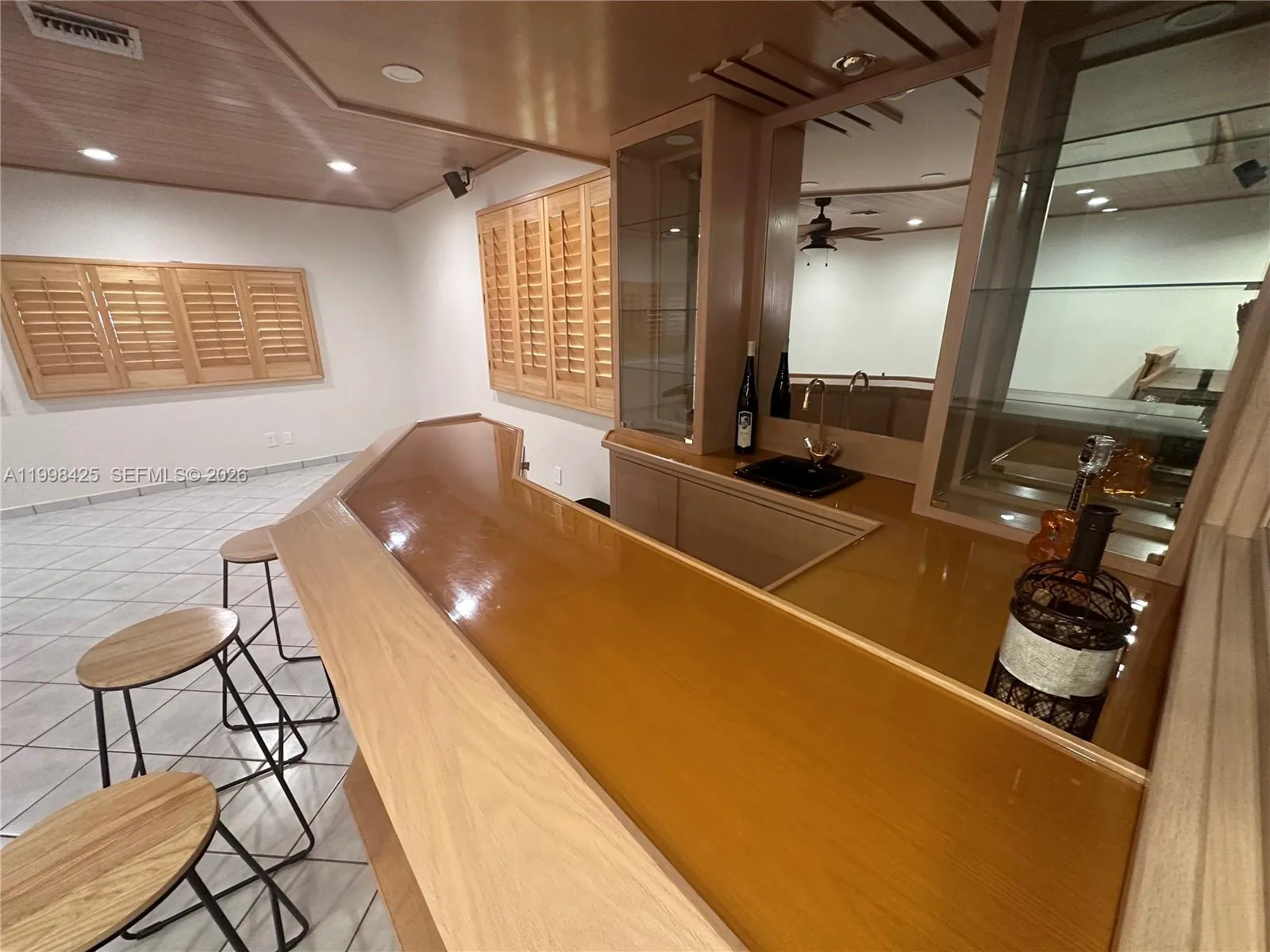 Miami, Florida 33165, Miami, Florida 33165, 4 Bedrooms Bedrooms, ,3 BathroomsBathrooms,Residential Lease,For Rent, Miami, Florida 33165,A11998425