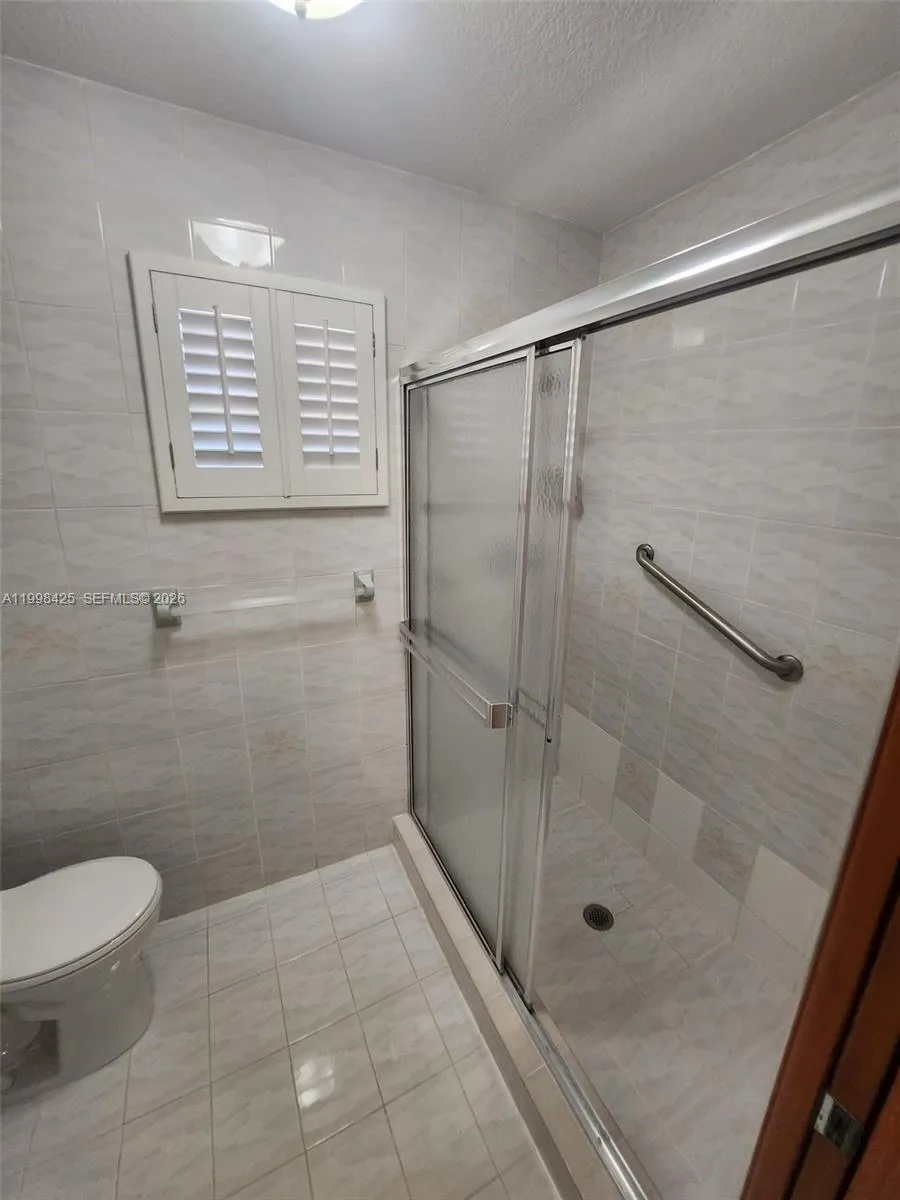 Miami, Florida 33165, Miami, Florida 33165, 4 Bedrooms Bedrooms, ,3 BathroomsBathrooms,Residential Lease,For Rent, Miami, Florida 33165,A11998425