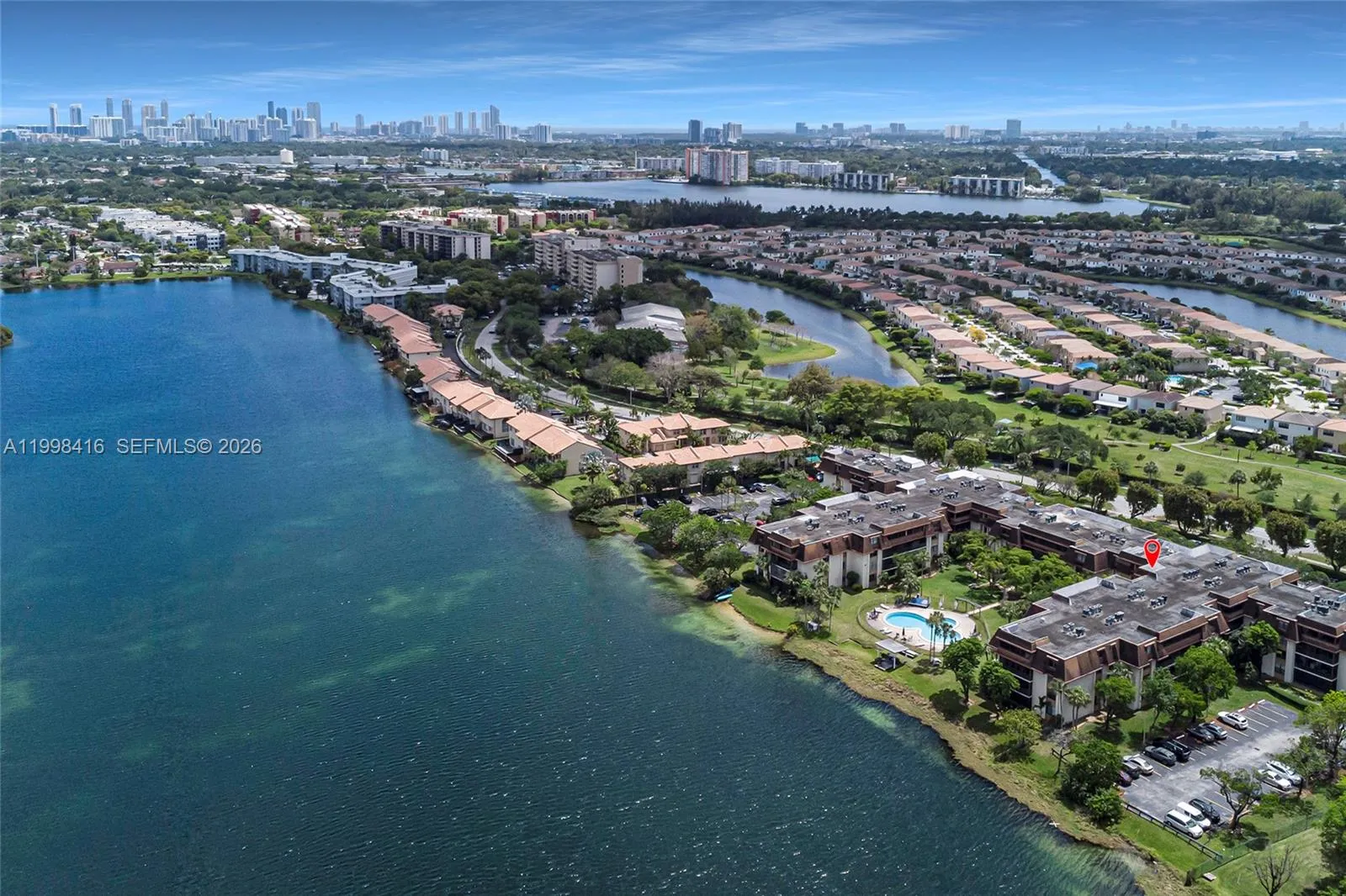 671 Ne 195th St 114e, Miami, Florida 33179, Miami, Florida 33179, 1 Bedroom Bedrooms, ,1 BathroomBathrooms,Residential,For Sale,671 Ne 195th St 114e, Miami, Florida 33179,A11998416