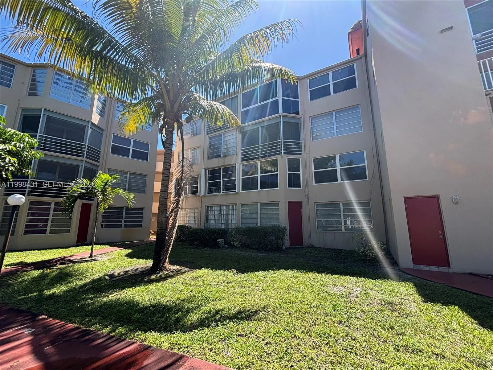 1501 Ne 191st St C211, Miami, Florida 33179, Miami, Florida 33179, 1 Bedroom Bedrooms, ,1 BathroomBathrooms,Residential,For Sale,1501 Ne 191st St C211, Miami, Florida 33179,A11998431