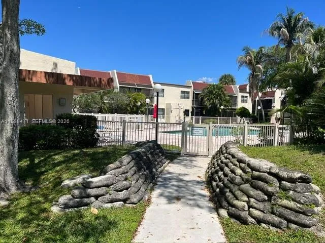 301 N Pine Island Rd 156, Plantation, Florida 3332, Plantation, Florida 33324, 2 Bedrooms Bedrooms, ,1 BathroomBathrooms,Residential Lease,For Rent,301 N Pine Island Rd 156, Plantation, Florida 3332,A11988471