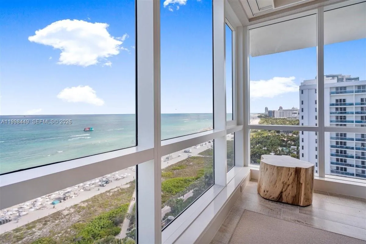 102 24th St 1520, Miami Beach, Florida 33139, Miami Beach, Florida 33139, 2 Bedrooms Bedrooms, ,2 BathroomsBathrooms,Residential,For Sale,102 24th St 1520, Miami Beach, Florida 33139,A11998449