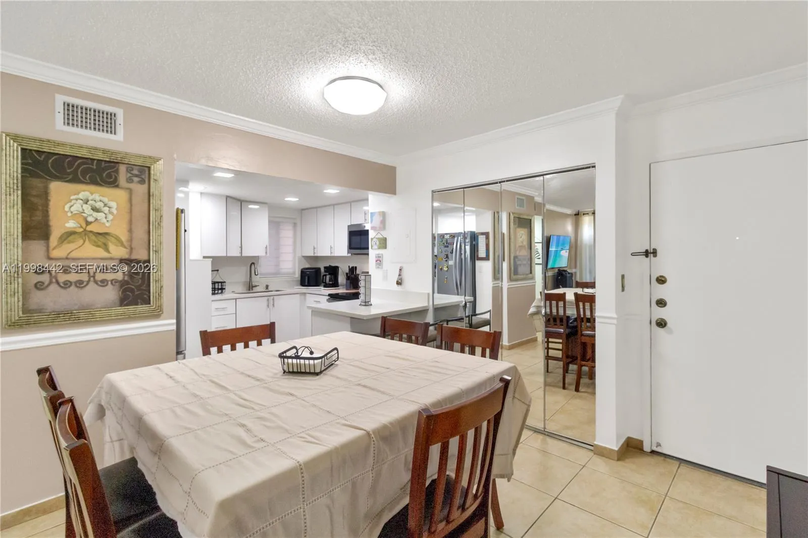 Miami, Florida 33172, 2 Bedrooms Bedrooms, ,2 BathroomsBathrooms,Residential,For Sale,A11998442