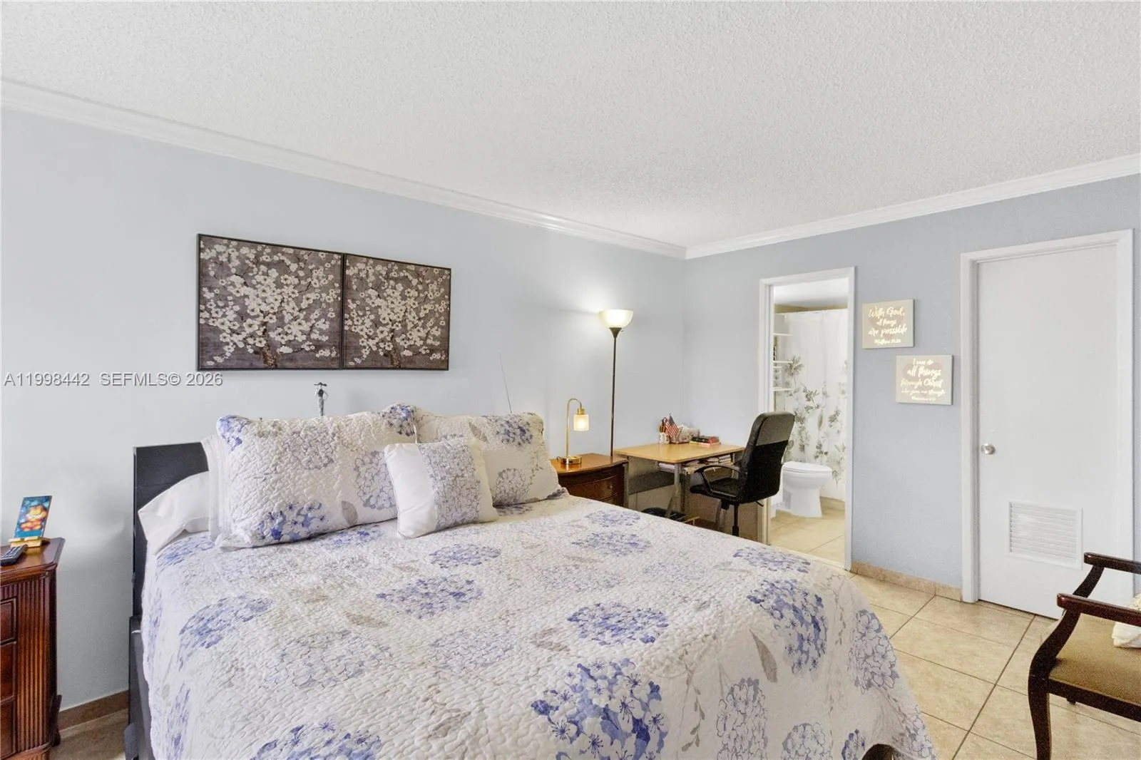 Miami, Florida 33172, 2 Bedrooms Bedrooms, ,2 BathroomsBathrooms,Residential,For Sale,A11998442