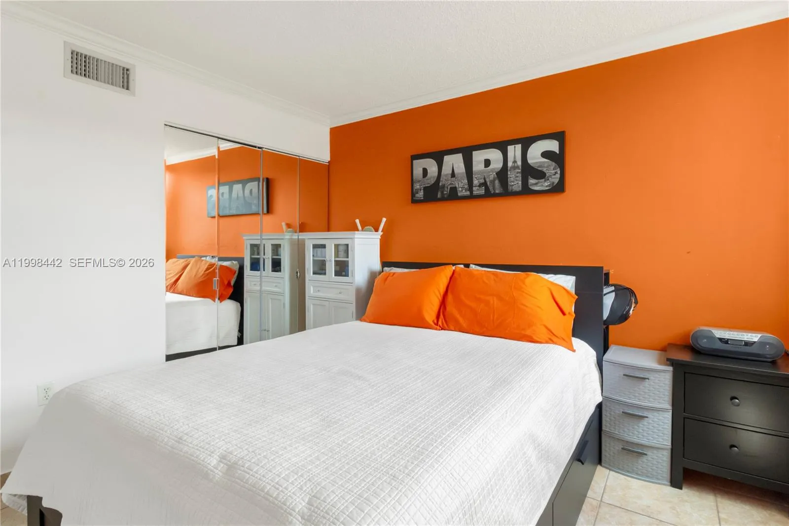 Miami, Florida 33172, 2 Bedrooms Bedrooms, ,2 BathroomsBathrooms,Residential,For Sale,A11998442