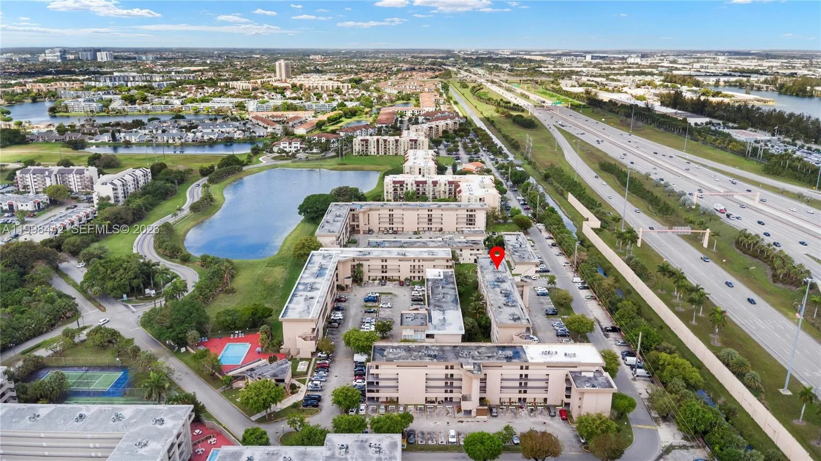 Miami, Florida 33172, 2 Bedrooms Bedrooms, ,2 BathroomsBathrooms,Residential,For Sale,A11998442