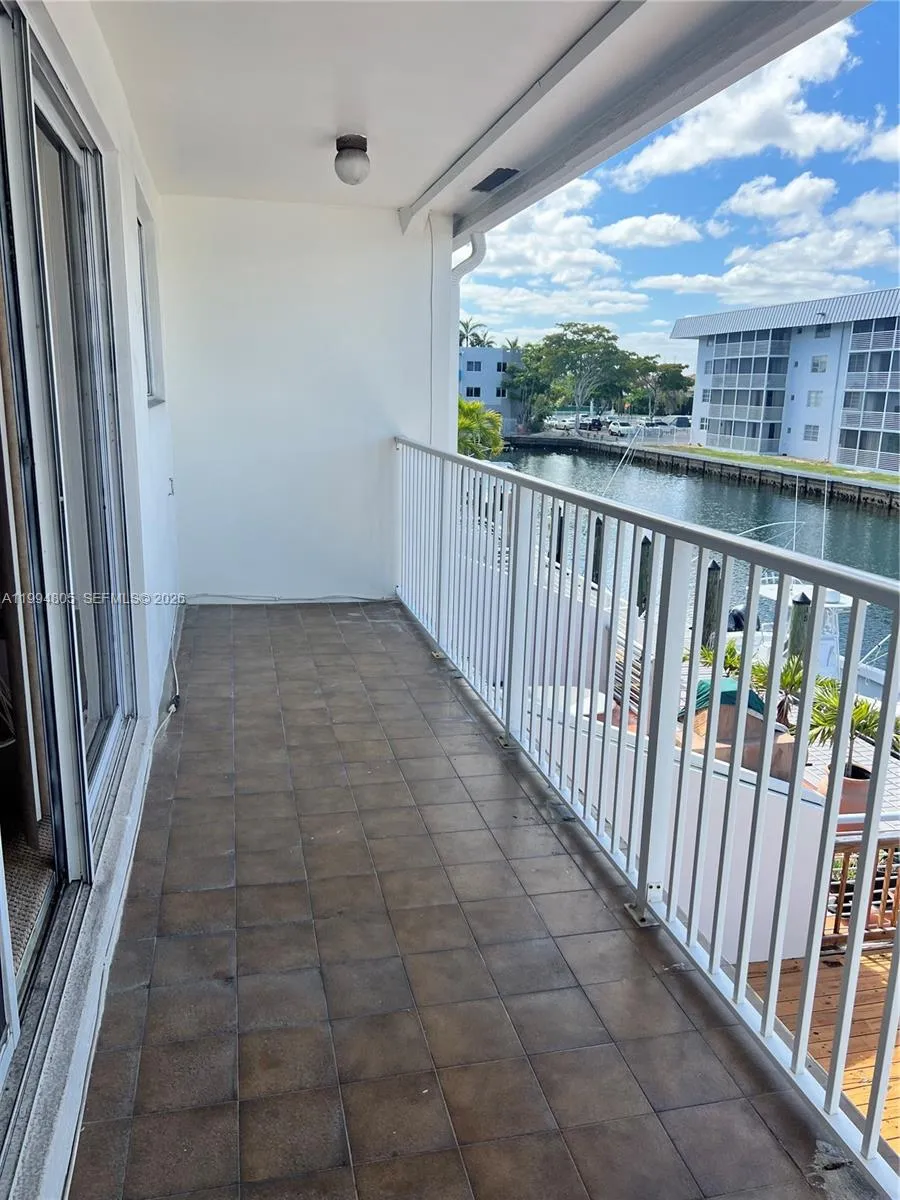 3601 Ne 168th St 108, North Miami Beach, Florida 3, North Miami Beach, Florida 33160, 3 Bedrooms Bedrooms, ,2 BathroomsBathrooms,Residential,For Sale,3601 Ne 168th St 108, North Miami Beach, Florida 3,A11994805