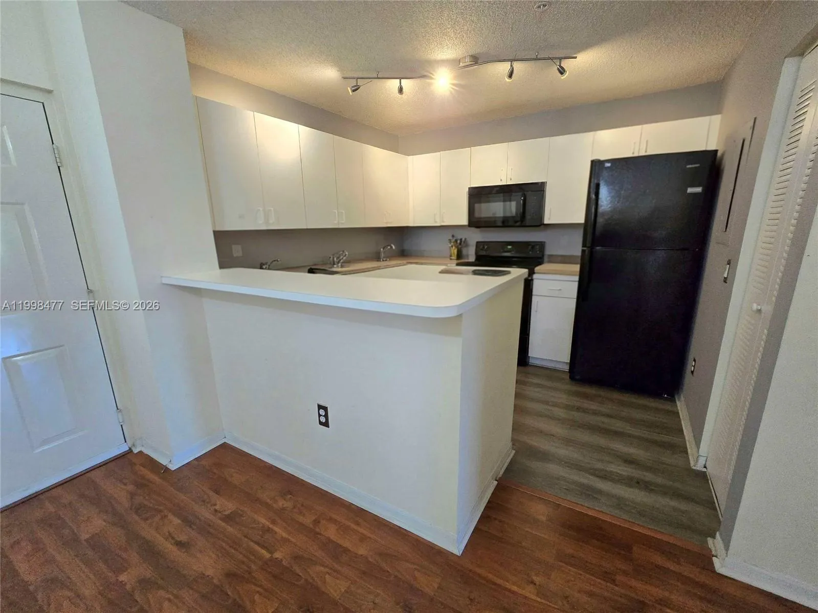 4320 Nw 107th Ave 307-1, Doral, Florida 33178, Doral, Florida 33178, 1 Bedroom Bedrooms, ,1 BathroomBathrooms,Residential Lease,For Rent,4320 Nw 107th Ave 307-1, Doral, Florida 33178,A11998477
