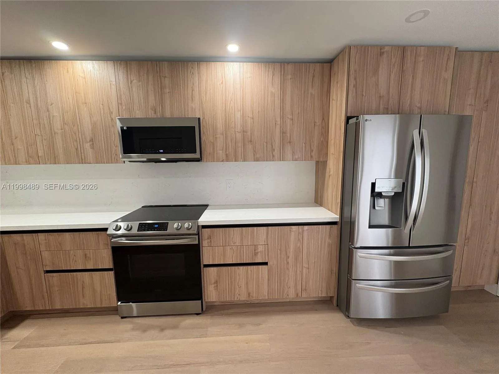9881 Nw 52nd Ter 9881, Doral, Florida 33178, Doral, Florida 33178, 3 Bedrooms Bedrooms, ,2 BathroomsBathrooms,Residential Lease,For Rent,9881 Nw 52nd Ter 9881, Doral, Florida 33178,A11998489