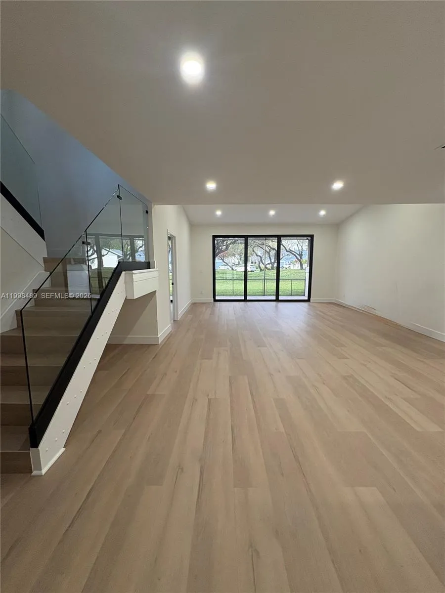 9881 Nw 52nd Ter 9881, Doral, Florida 33178, Doral, Florida 33178, 3 Bedrooms Bedrooms, ,2 BathroomsBathrooms,Residential Lease,For Rent,9881 Nw 52nd Ter 9881, Doral, Florida 33178,A11998489