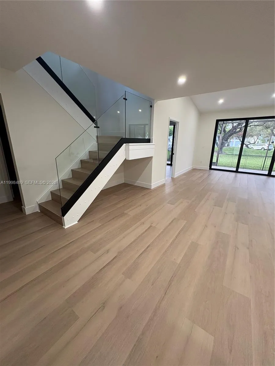 9881 Nw 52nd Ter 9881, Doral, Florida 33178, Doral, Florida 33178, 3 Bedrooms Bedrooms, ,2 BathroomsBathrooms,Residential Lease,For Rent,9881 Nw 52nd Ter 9881, Doral, Florida 33178,A11998489