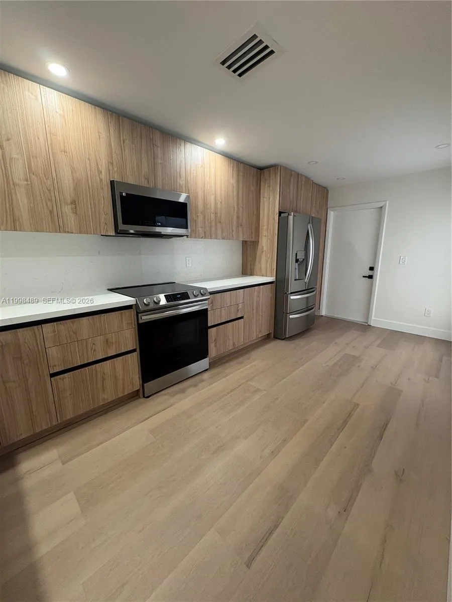 9881 Nw 52nd Ter 9881, Doral, Florida 33178, Doral, Florida 33178, 3 Bedrooms Bedrooms, ,2 BathroomsBathrooms,Residential Lease,For Rent,9881 Nw 52nd Ter 9881, Doral, Florida 33178,A11998489