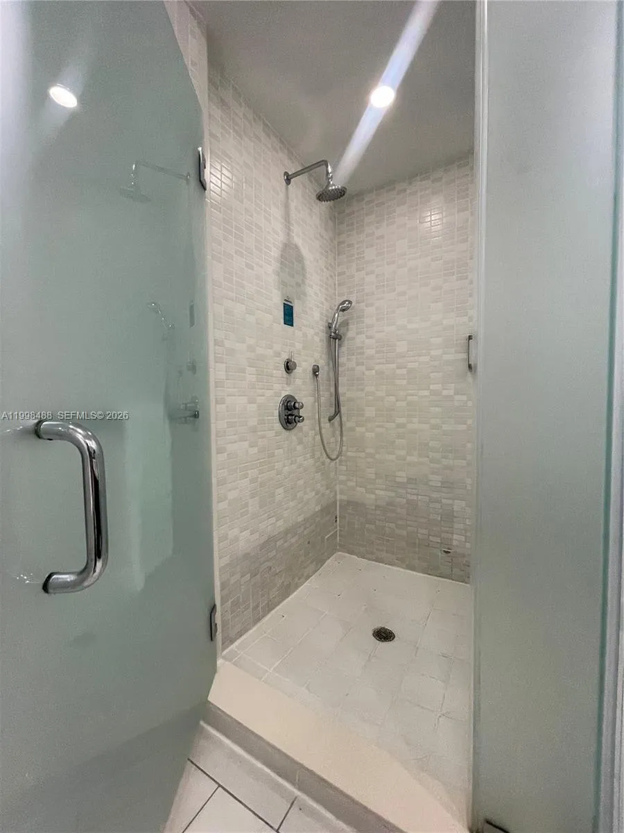 5300 Nw 87th Ave 1103, Doral, Florida 33178, Doral, Florida 33178, 1 Bedroom Bedrooms, ,1 BathroomBathrooms,Residential,For Sale,5300 Nw 87th Ave 1103, Doral, Florida 33178,A11998488