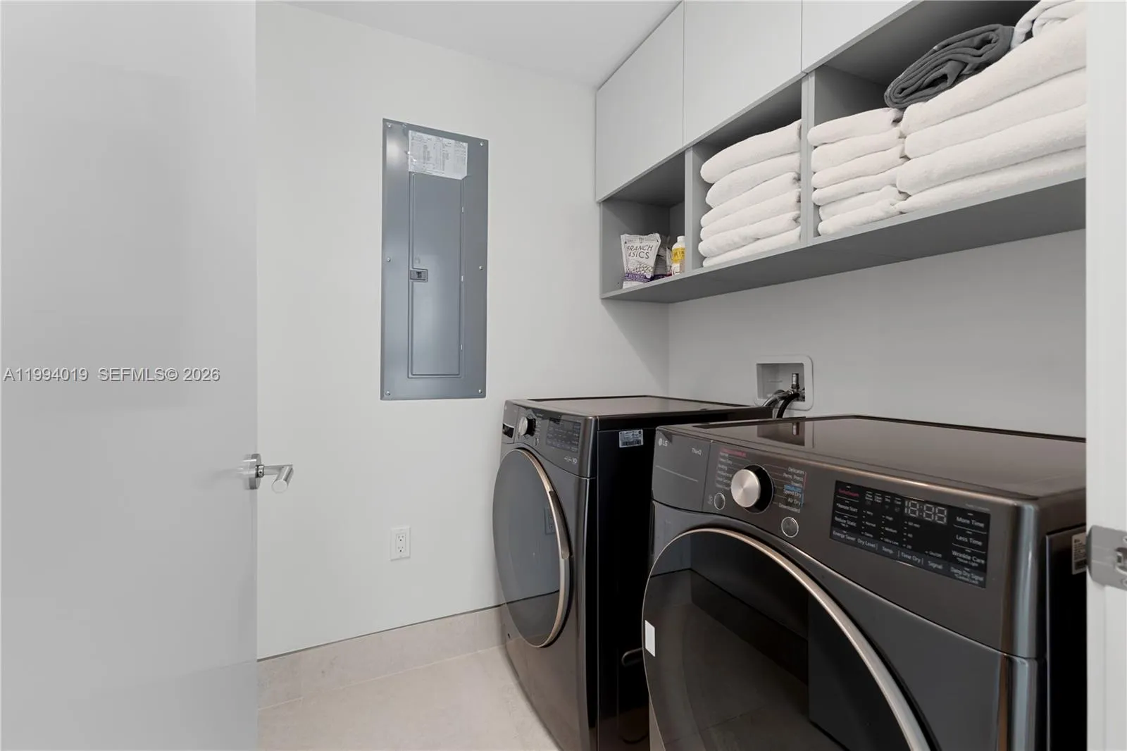 10201 E Bay Harbor Dr 507, Bay Harbor Islands, Flo, Bay Harbor Islands, Florida 33154, 4 Bedrooms Bedrooms, ,3 BathroomsBathrooms,Residential,For Sale,10201 E Bay Harbor Dr 507, Bay Harbor Islands, Flo,A11994019