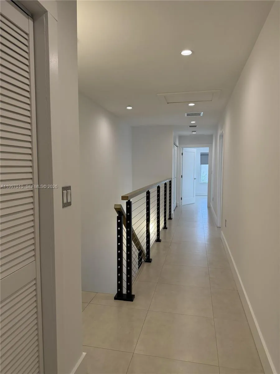 540 Sw 6th Ave 0, Fort Lauderdale, Florida 33315, Fort Lauderdale, Florida 33315, 3 Bedrooms Bedrooms, ,2 BathroomsBathrooms,Residential Lease,For Rent,540 Sw 6th Ave 0, Fort Lauderdale, Florida 33315,A11997010