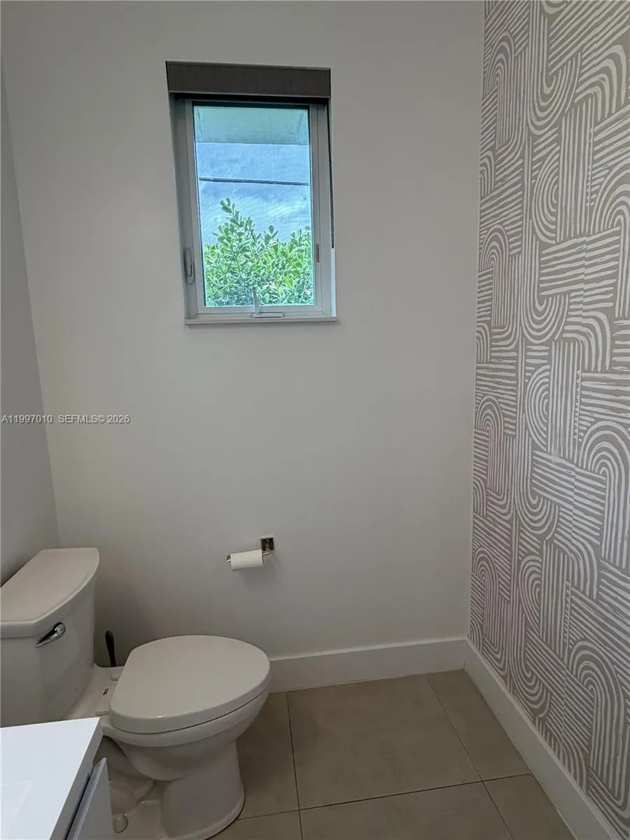 540 Sw 6th Ave 0, Fort Lauderdale, Florida 33315, Fort Lauderdale, Florida 33315, 3 Bedrooms Bedrooms, ,2 BathroomsBathrooms,Residential Lease,For Rent,540 Sw 6th Ave 0, Fort Lauderdale, Florida 33315,A11997010