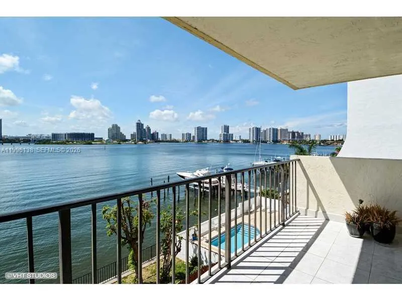 17878 N Bay Rd 307, Sunny Isles Beach, Florida 331, Sunny Isles Beach, Florida 33160, 2 Bedrooms Bedrooms, ,2 BathroomsBathrooms,Residential,For Sale,17878 N Bay Rd 307, Sunny Isles Beach, Florida 331,A11996138