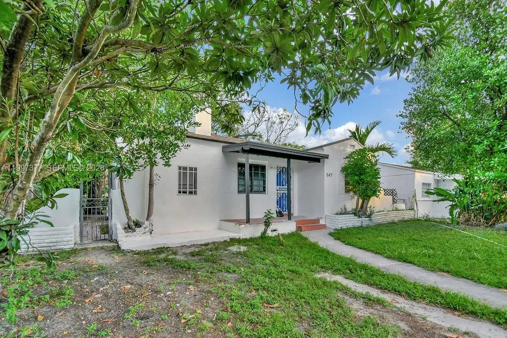 547 Nw 49th St ., Miami, Florida 33127, Miami, Florida 33127, 3 Bedrooms Bedrooms, ,2 BathroomsBathrooms,Residential Lease,For Rent,547 Nw 49th St ., Miami, Florida 33127,A11997377