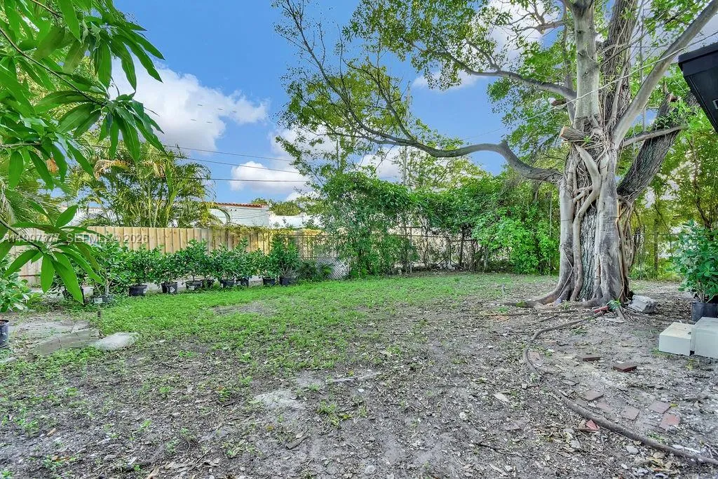 547 Nw 49th St ., Miami, Florida 33127, Miami, Florida 33127, 3 Bedrooms Bedrooms, ,2 BathroomsBathrooms,Residential Lease,For Rent,547 Nw 49th St ., Miami, Florida 33127,A11997377