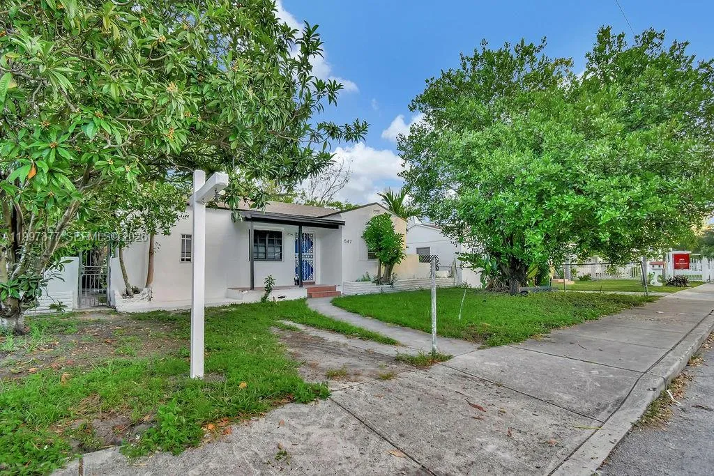 547 Nw 49th St ., Miami, Florida 33127, Miami, Florida 33127, 3 Bedrooms Bedrooms, ,2 BathroomsBathrooms,Residential Lease,For Rent,547 Nw 49th St ., Miami, Florida 33127,A11997377