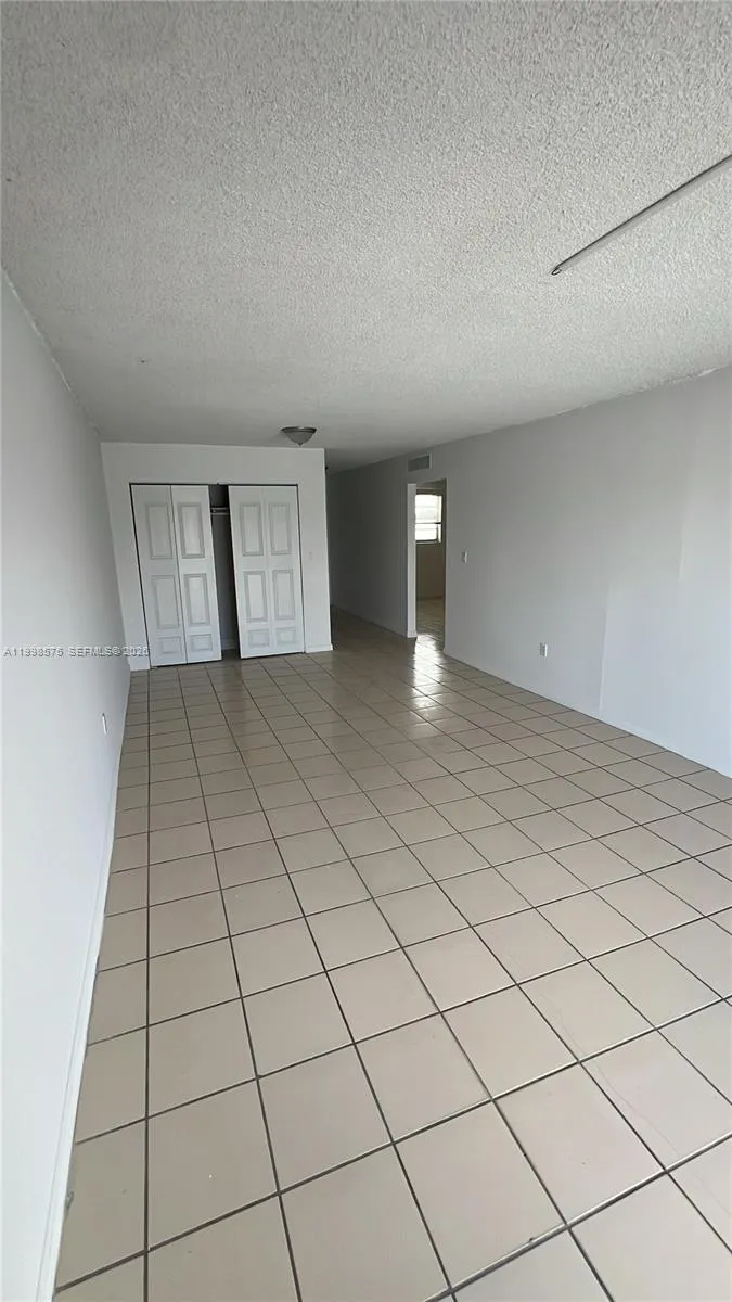 4480 Palm Ave 402, Hialeah, Florida 33012, Hialeah, Florida 33012, 2 Bedrooms Bedrooms, ,1 BathroomBathrooms,Residential Lease,For Rent,4480 Palm Ave 402, Hialeah, Florida 33012,A11998575