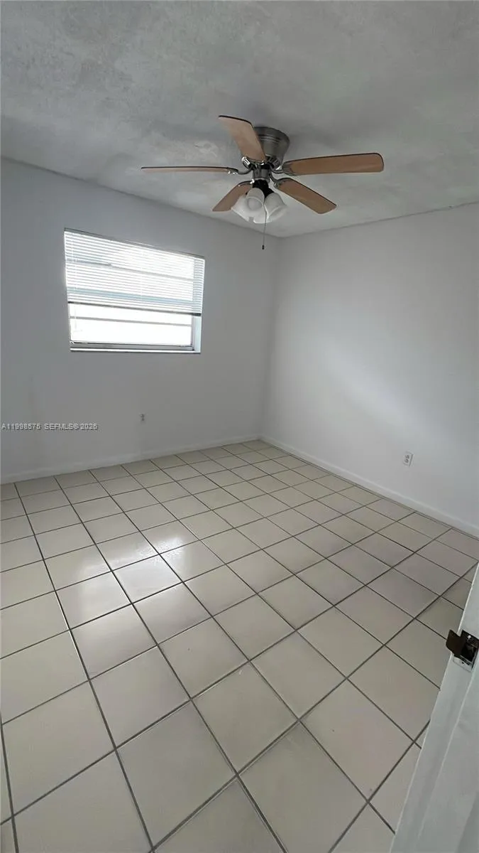 4480 Palm Ave 402, Hialeah, Florida 33012, Hialeah, Florida 33012, 2 Bedrooms Bedrooms, ,1 BathroomBathrooms,Residential Lease,For Rent,4480 Palm Ave 402, Hialeah, Florida 33012,A11998575