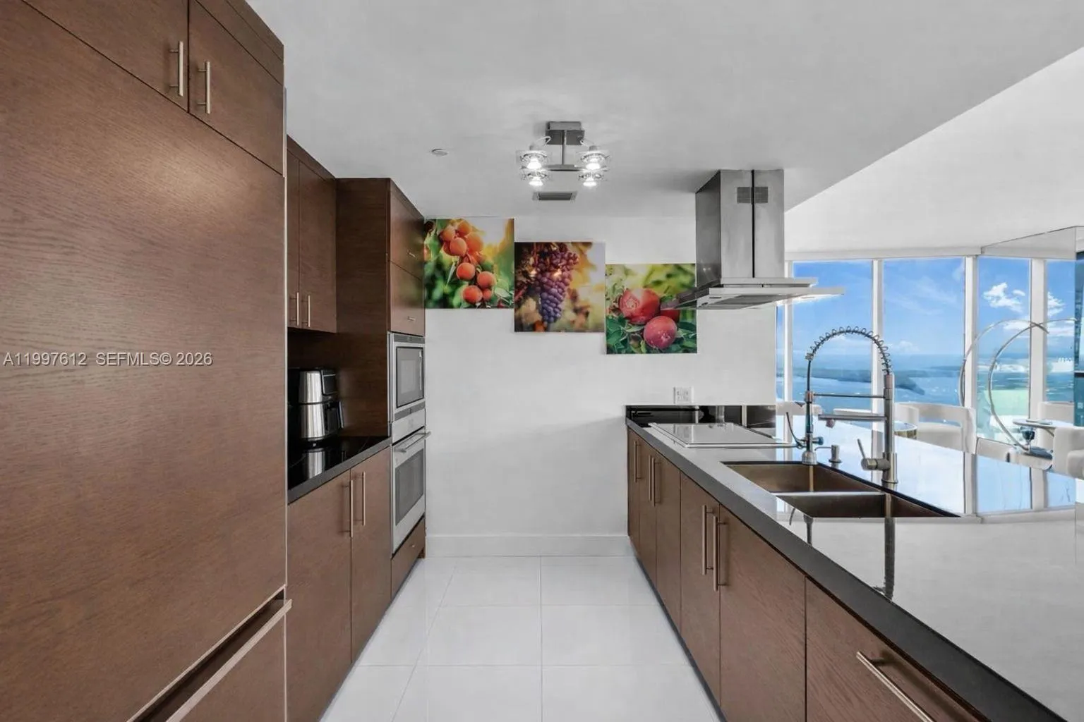 495 Brickell Ave 5301, Miami, Florida 33131, Miami, Florida 33131, 3 Bedrooms Bedrooms, ,2 BathroomsBathrooms,Residential Lease,For Rent,495 Brickell Ave 5301, Miami, Florida 33131,A11997612
