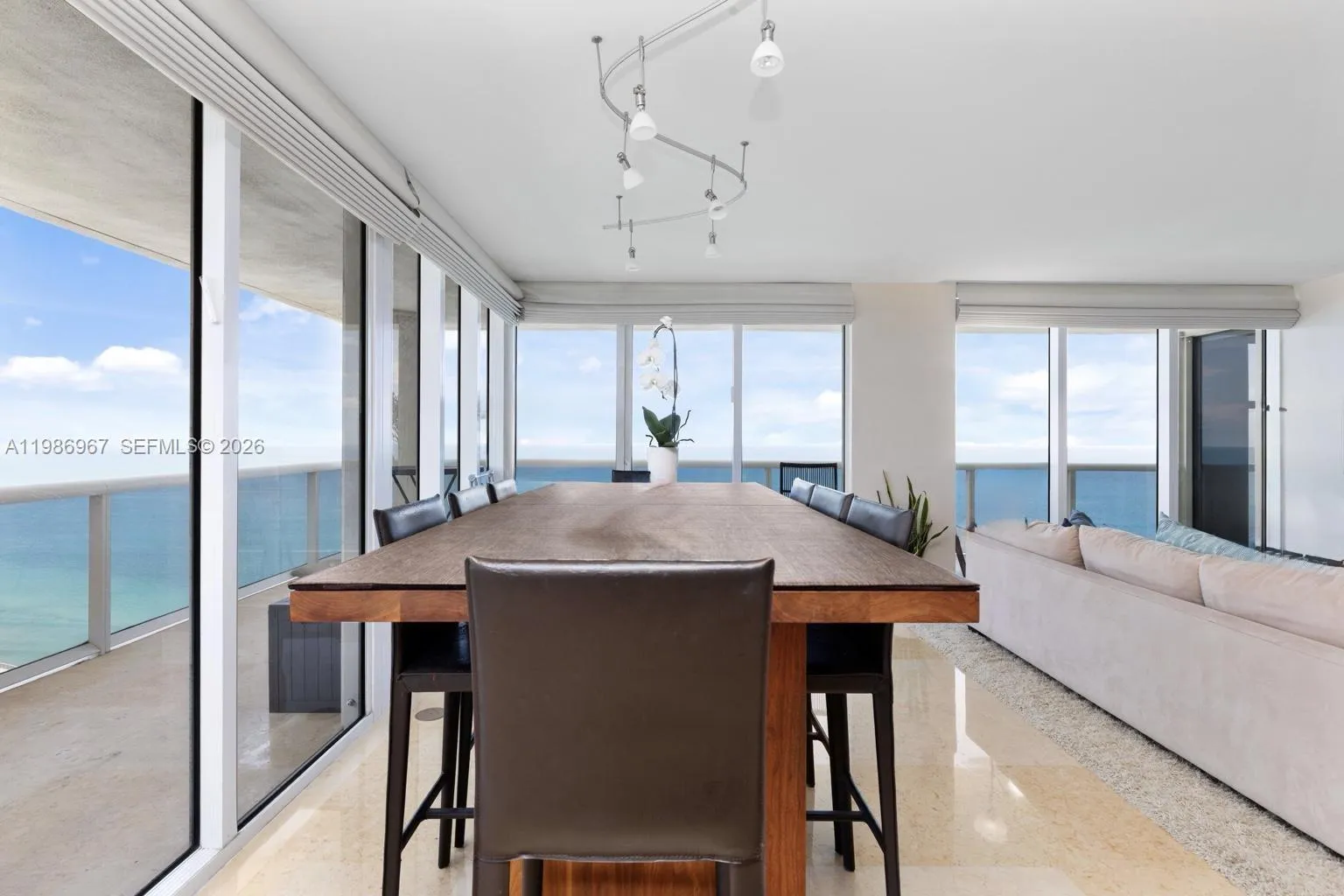 1800 S Ocean Dr 4301, Hallandale Beach, Florida 33, Hallandale Beach, Florida 33009, 3 Bedrooms Bedrooms, ,3 BathroomsBathrooms,Residential,For Sale,1800 S Ocean Dr 4301, Hallandale Beach, Florida 33,A11986967