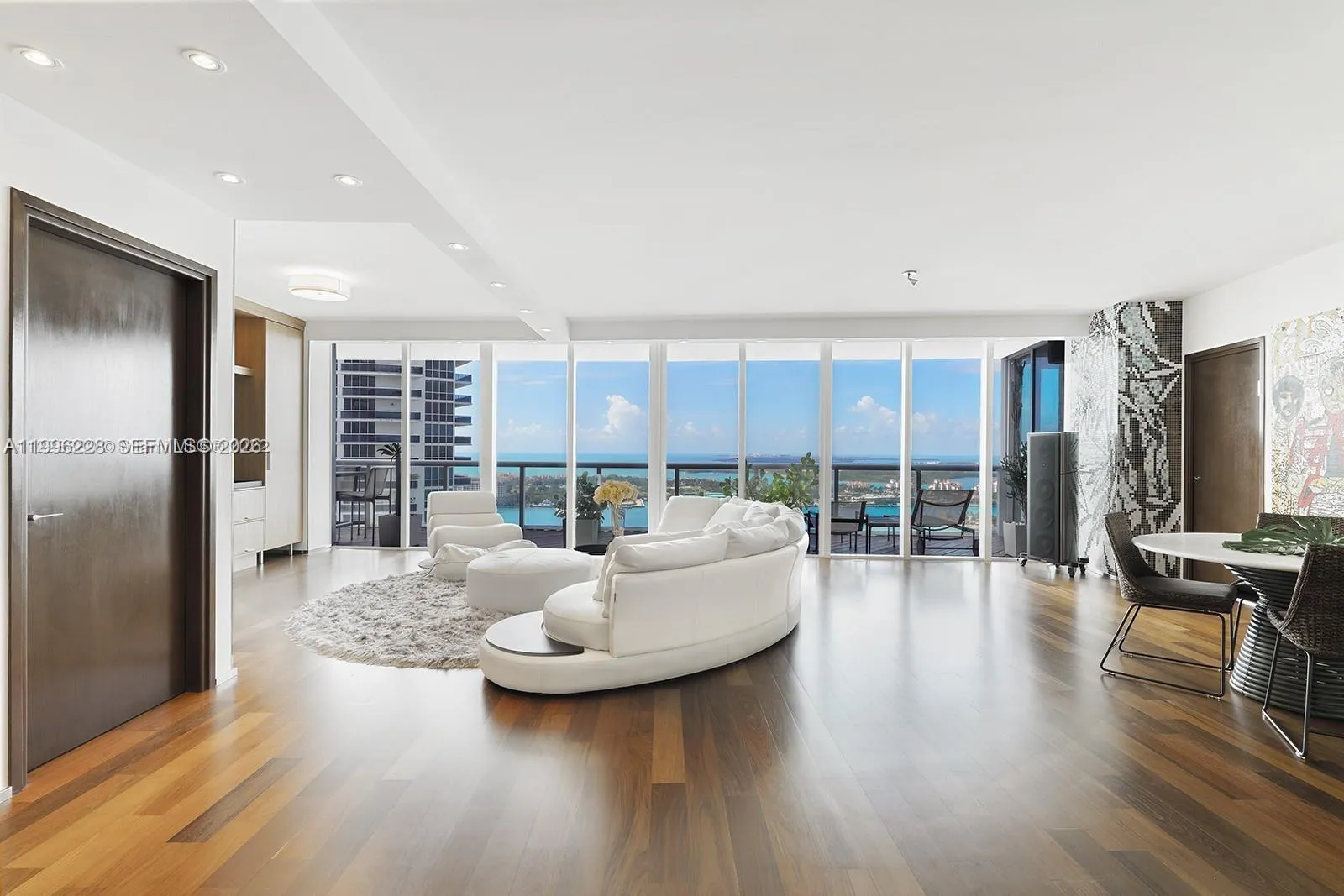 450 Alton Rd 3303, Miami Beach, Florida 33139, Miami Beach, Florida 33139, 2 Bedrooms Bedrooms, ,3 BathroomsBathrooms,Residential,For Sale,450 Alton Rd 3303, Miami Beach, Florida 33139,A11996228