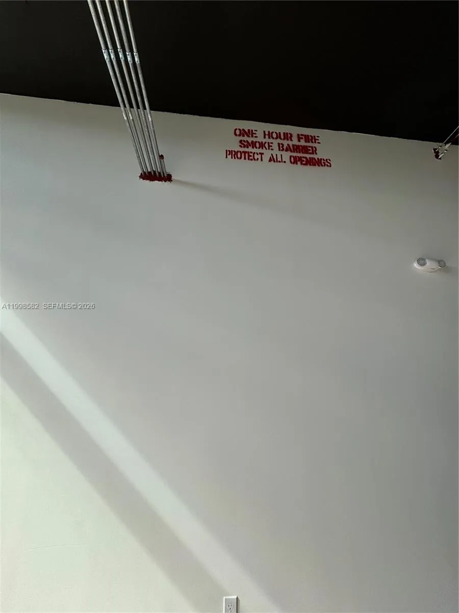 21290 Biscayne Blvd 408, Aventura, Florida 33180, Aventura, Florida 33180, ,Commercial Lease,For Rent,21290 Biscayne Blvd 408, Aventura, Florida 33180,A11998582