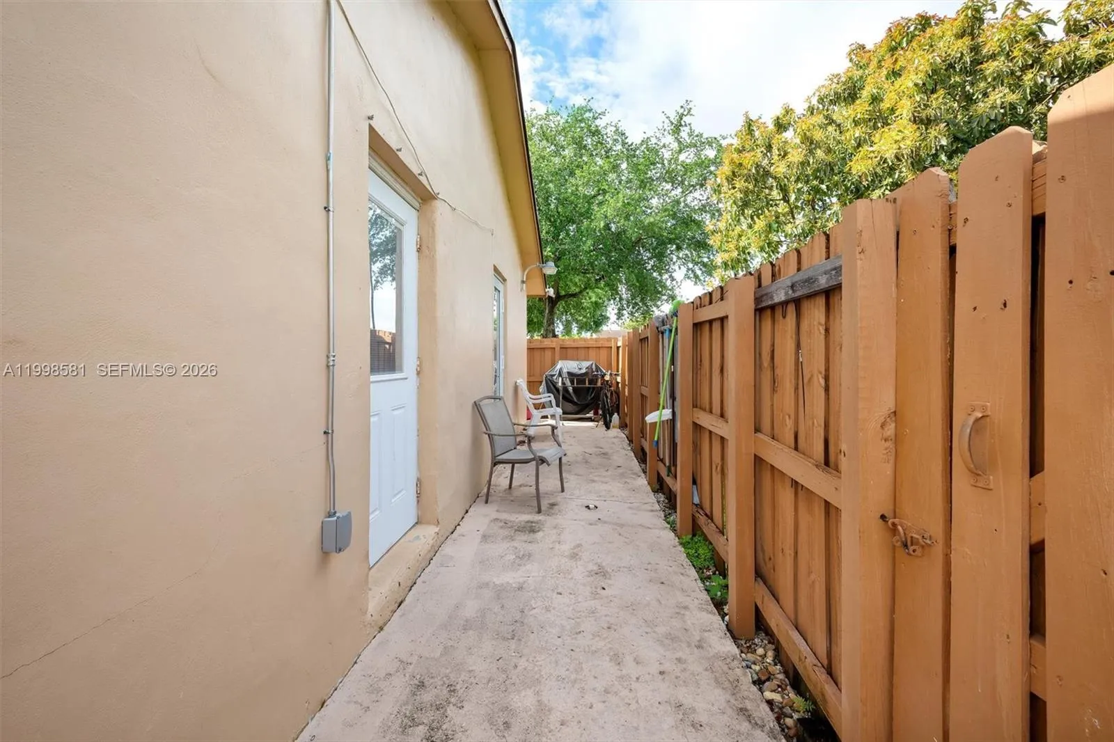 4218 Sw 138th Ct, Miami, Florida 33175, Miami, Florida 33175, 3 Bedrooms Bedrooms, ,3 BathroomsBathrooms,Residential,For Sale,4218 Sw 138th Ct, Miami, Florida 33175,A11998581