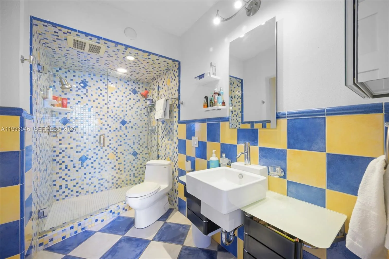 9 Island Ave 810, Miami Beach, Florida 33139, Miami Beach, Florida 33139, 2 Bedrooms Bedrooms, ,2 BathroomsBathrooms,Residential,For Sale,9 Island Ave 810, Miami Beach, Florida 33139,A11993046