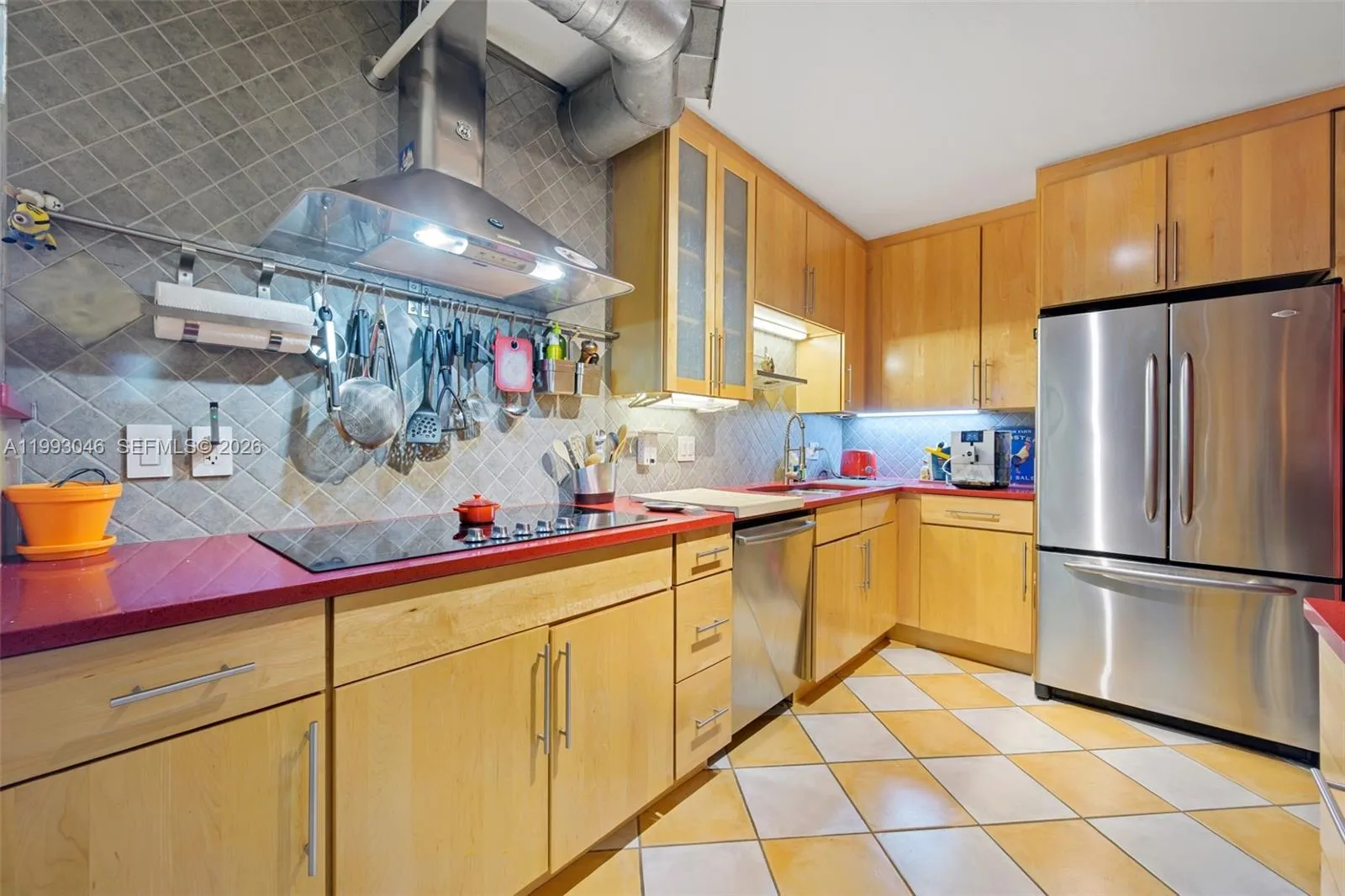9 Island Ave 810, Miami Beach, Florida 33139, Miami Beach, Florida 33139, 2 Bedrooms Bedrooms, ,2 BathroomsBathrooms,Residential,For Sale,9 Island Ave 810, Miami Beach, Florida 33139,A11993046