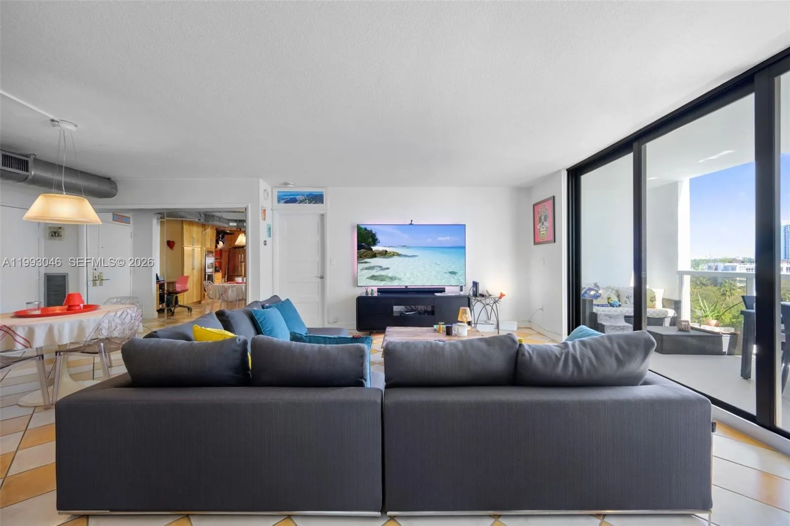 9 Island Ave 810, Miami Beach, Florida 33139, Miami Beach, Florida 33139, 2 Bedrooms Bedrooms, ,2 BathroomsBathrooms,Residential,For Sale,9 Island Ave 810, Miami Beach, Florida 33139,A11993046