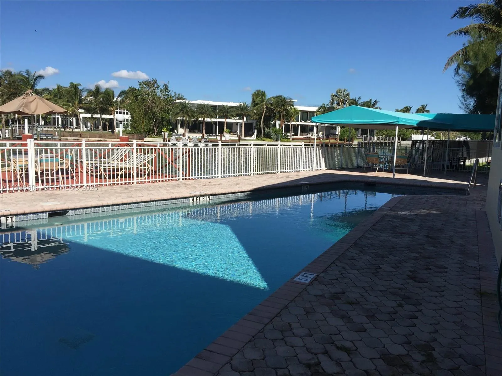 4740 Pine Tree Dr 26, Miami Beach, Florida 33140, Miami Beach, Florida 33140, 1 Bedroom Bedrooms, ,1 BathroomBathrooms,Residential,For Sale,4740 Pine Tree Dr 26, Miami Beach, Florida 33140,A11998601