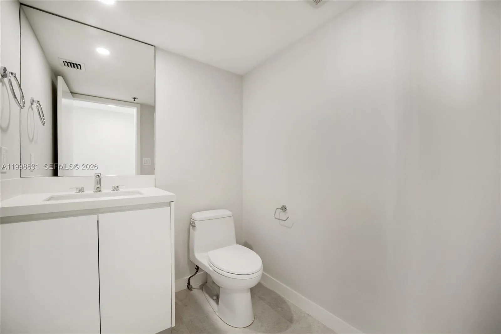 251 Crandon Blvd 1037, Key Biscayne, Florida 33149, Key Biscayne, Florida 33149, 2 Bedrooms Bedrooms, ,2 BathroomsBathrooms,Residential Lease,For Rent,251 Crandon Blvd 1037, Key Biscayne, Florida 33149,A11998631