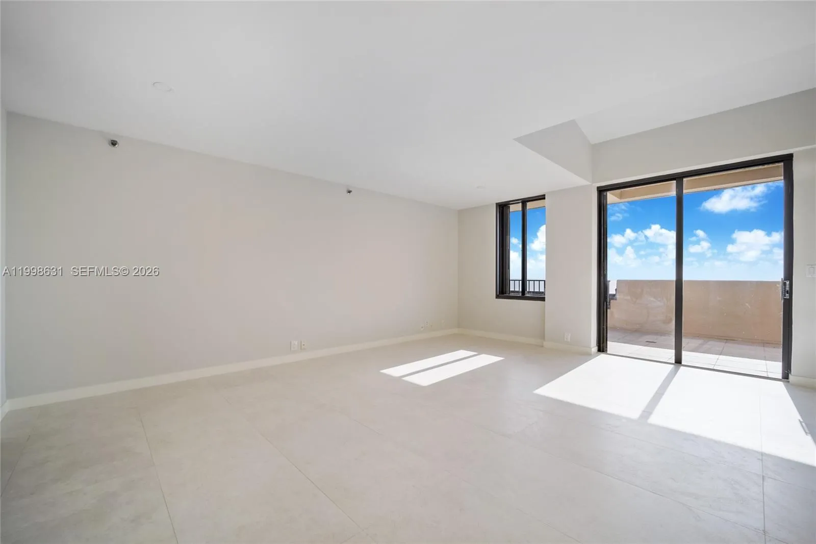 251 Crandon Blvd 1037, Key Biscayne, Florida 33149, Key Biscayne, Florida 33149, 2 Bedrooms Bedrooms, ,2 BathroomsBathrooms,Residential Lease,For Rent,251 Crandon Blvd 1037, Key Biscayne, Florida 33149,A11998631