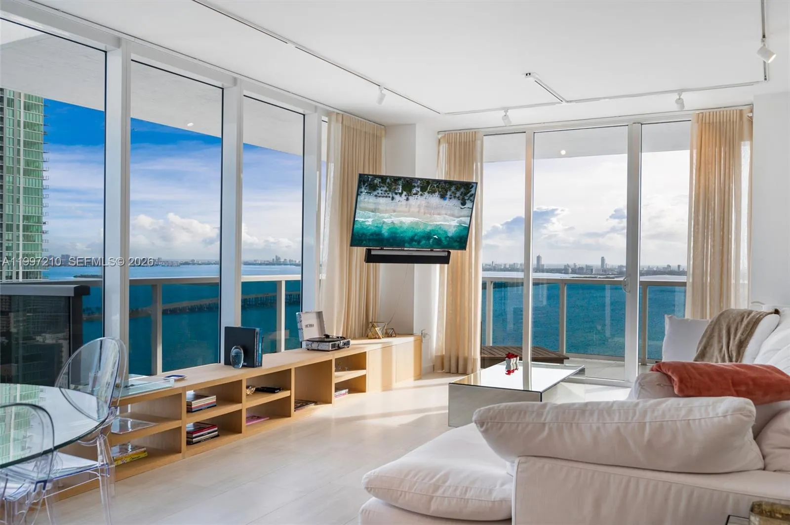 600 Ne 27th St 3201, Miami, Florida 33137, Miami, Florida 33137, 3 Bedrooms Bedrooms, ,2 BathroomsBathrooms,Residential,For Sale,600 Ne 27th St 3201, Miami, Florida 33137,A11997210